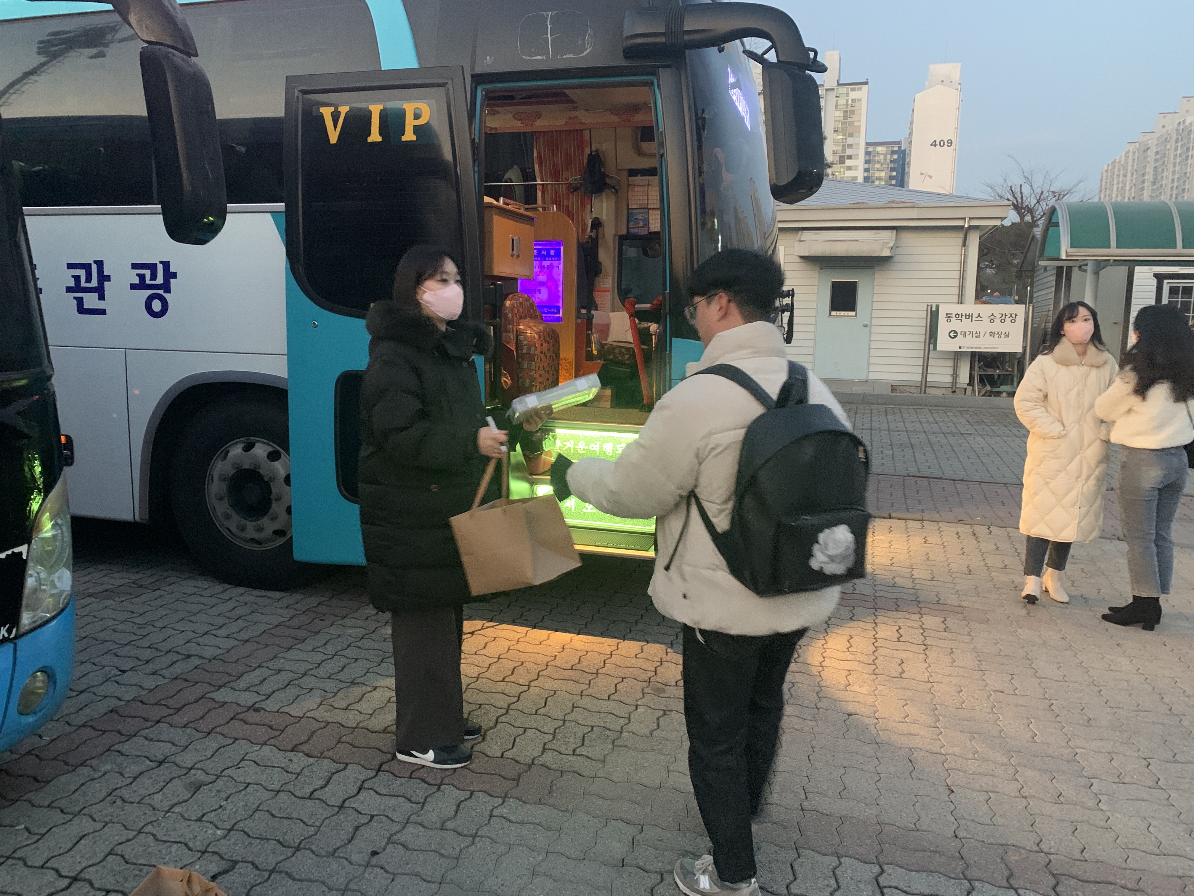 썸네일 사진